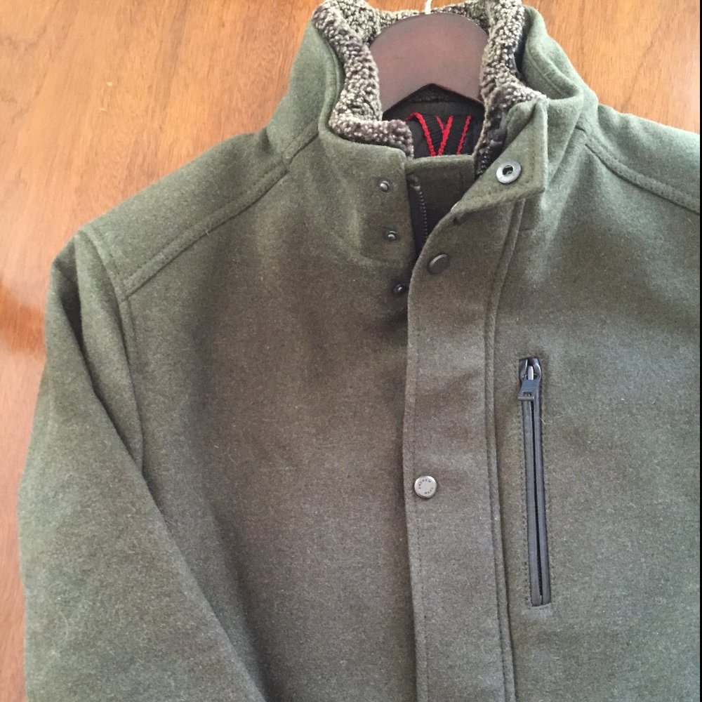 Andrew Marc Fuse wool jacket w shearling collar - Picture 4 of 6